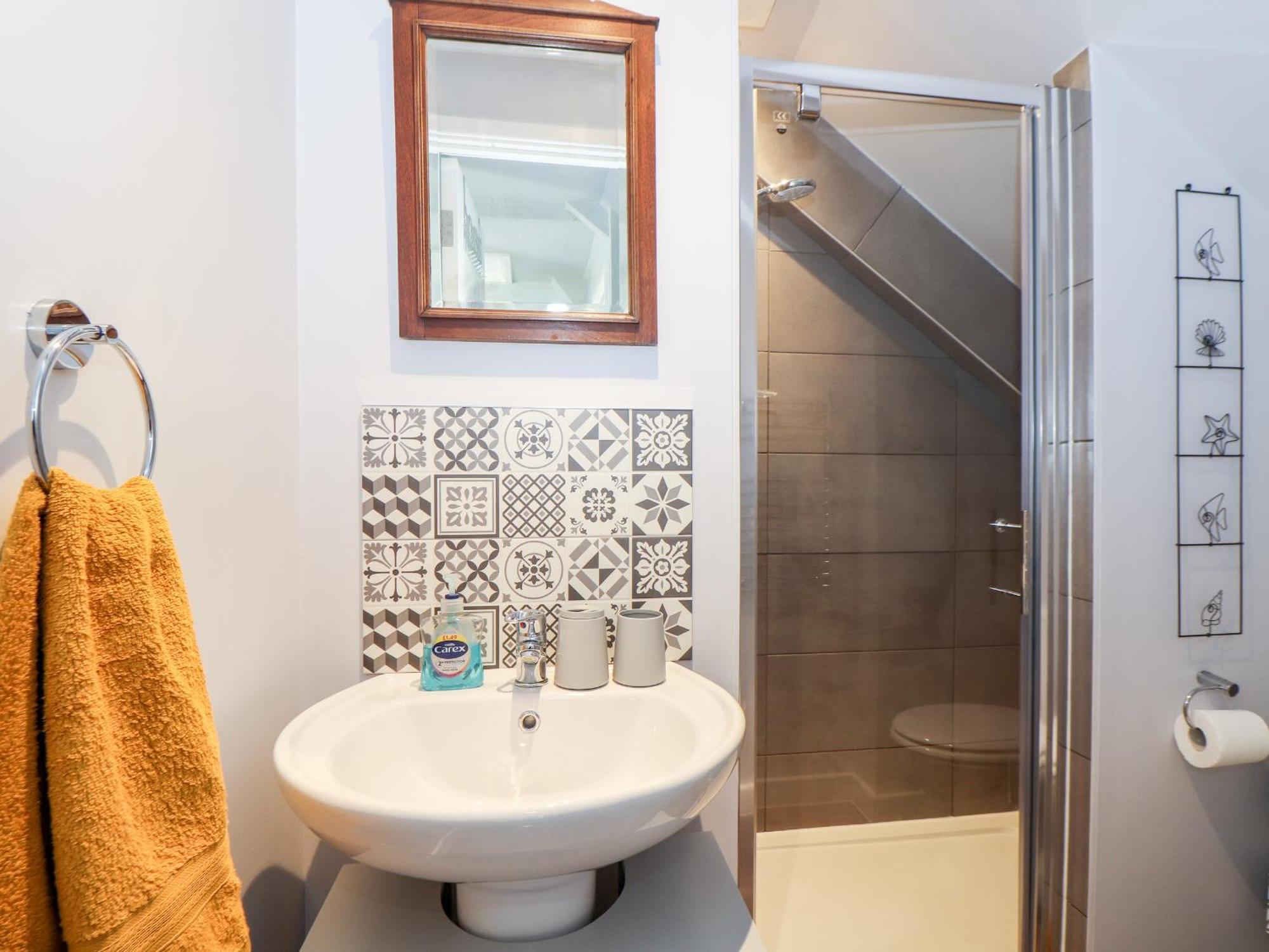 The Attic Apartment Helston Bagian luar foto